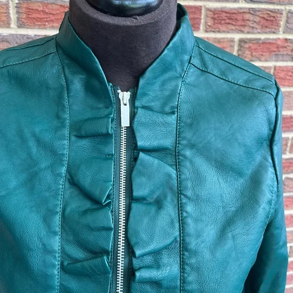 Jacket - Picture 2 of 5